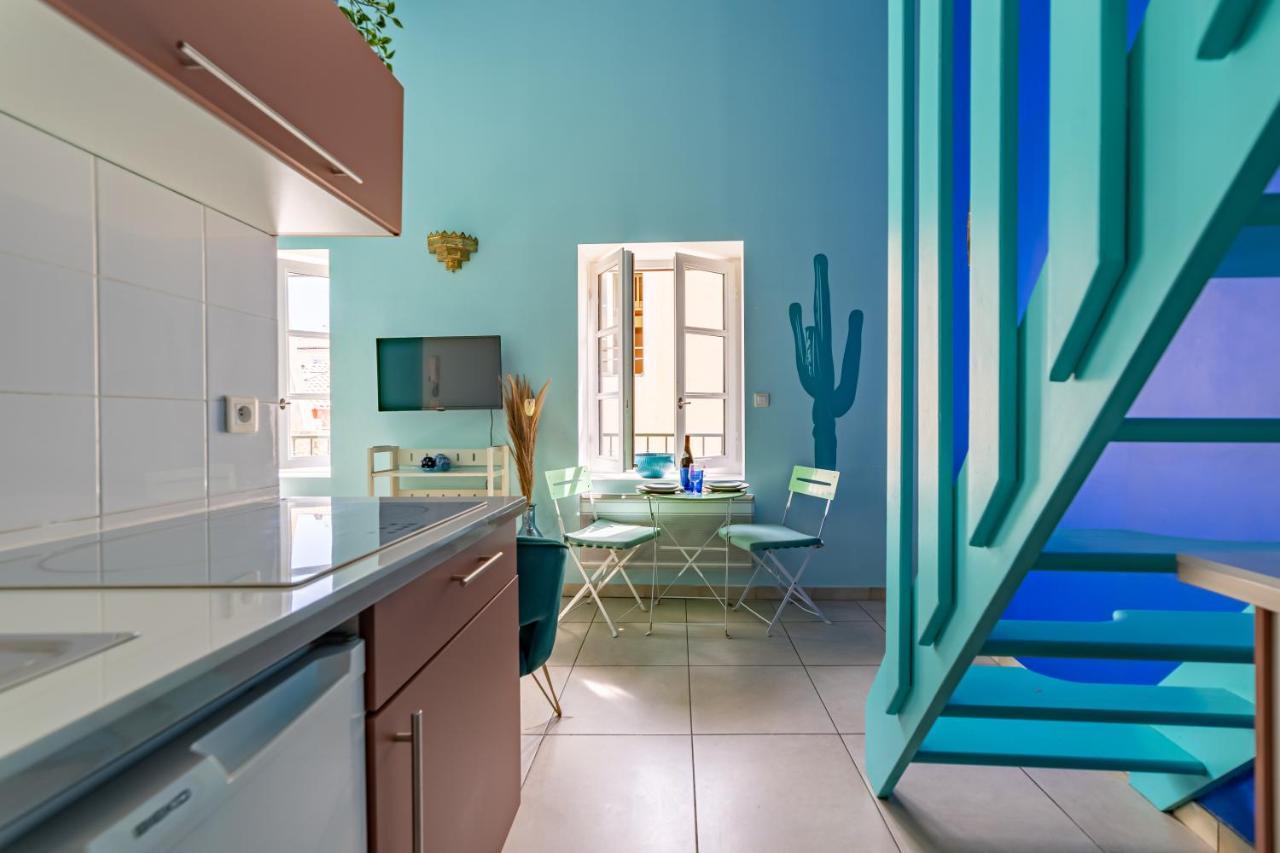 Le Reve Bleu Majorelle - Duplex Sur Les Toits - Une Nuit A Nîmes Dış mekan fotoğraf