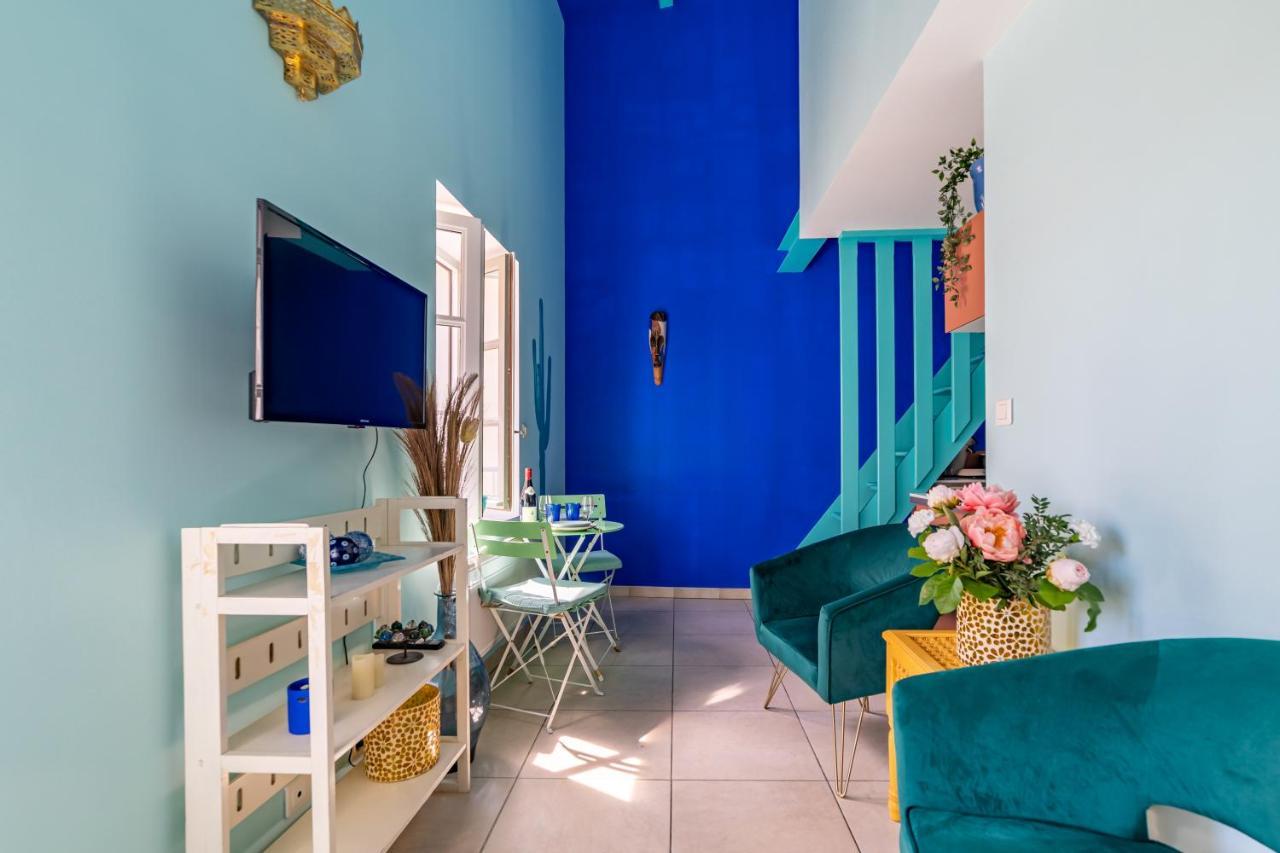 Le Reve Bleu Majorelle - Duplex Sur Les Toits - Une Nuit A Nîmes Dış mekan fotoğraf