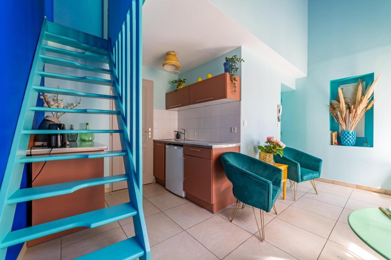 Le Reve Bleu Majorelle - Duplex Sur Les Toits - Une Nuit A Nîmes Dış mekan fotoğraf
